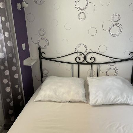 Bormes-Les-Mimosas - Appart 25M2 Avec Balcon - 4P Exteriör bild