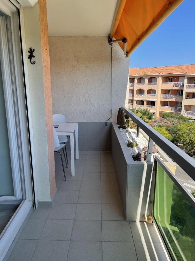 Bormes-Les-Mimosas - Appart 25M2 Avec Balcon - 4P Exteriör bild